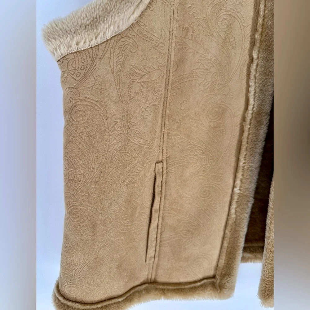 Valerie Stevens Size XL Faux Fur Lined Vest Khaki - Picture 3 of 5